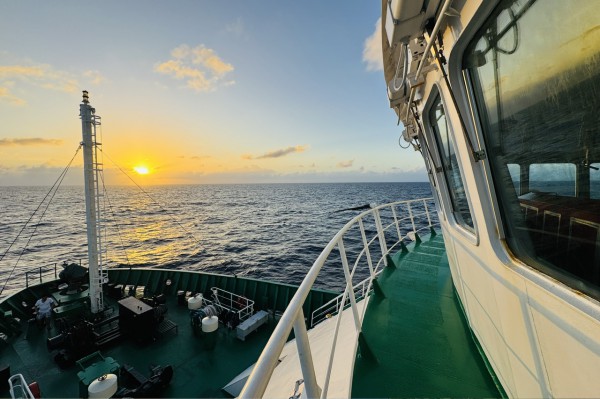 Chùm ảnh độc quyền: Trường Sa những ngày giáp Tết Bính Ngọ 2026