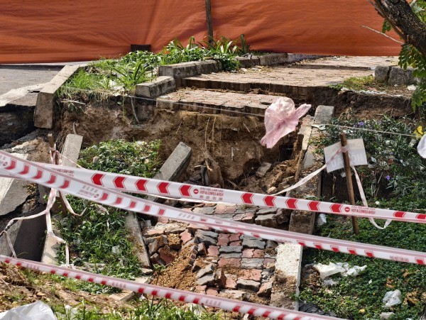 Sụt lún kênh Tàu Hủ, TP.HCM: Phường Chánh Hưng báo cáo nhanh