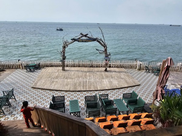 Biến đất công vị trí vàng thành quán nước ở Vũng Tàu, buộc ngưng nhưng vẫn bán