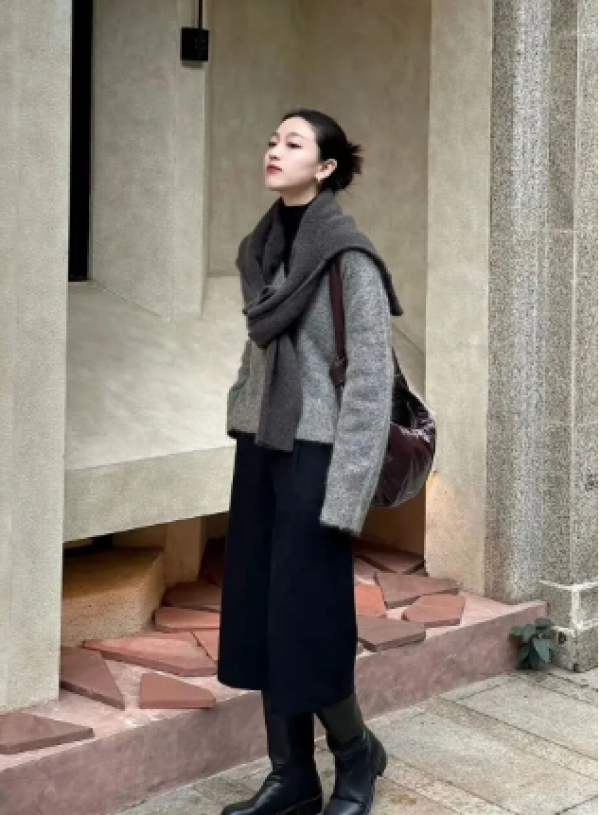 Áo len cổ lọ Áo len cổ lọ