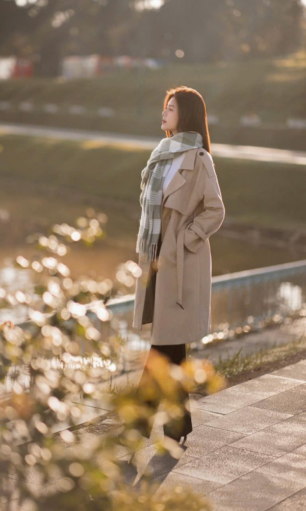 'Nàng thơ Đà Lạt' có cái tên... Vui đang hút hồn dân mạng