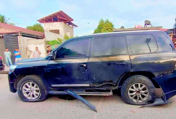 Thị trưởng Philippines thoát chết sau vụ mưu sát bằng súng chống tăng