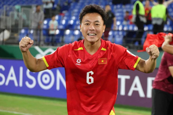 Sao U.23 Việt Nam Thái Sơn nói lời gan ruột khi chia tay CLB Thanh Hóa: 'Một phần thanh xuân của tôi' Sao U.23 Việt Nam Thái Sơn nói lời gan ruột khi chia tay CLB Thanh Hóa: 'Một phần thanh xuân của tôi'