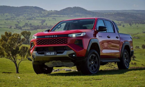 Toyota Hilux gây bất ngờ, phân khúc xe bán tải “nóng” ngay từ đầu năm Toyota Hilux gây bất ngờ, phân khúc xe bán tải “nóng” ngay từ đầu năm