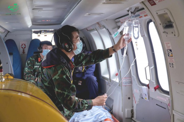 Cấp cứu đường không bệnh nhân trẻ nguy kịch, nghi nhiễm trùng thần kinh trung ương