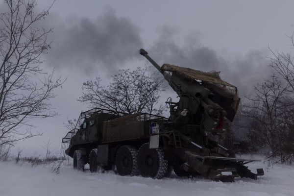 Chiến sự Ukraine ngày 1.409: Nga giành thêm 4.300 km2, Ukraine mất 20 máy bay năm 2025