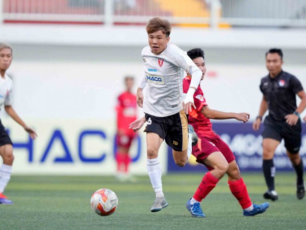 Cựu vương trên hành trình tìm lại vị thế