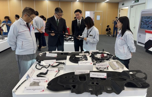 Đón bắt cơ hội tham gia sâu vào chuỗi cung ứng ô tô Đón bắt cơ hội tham gia sâu vào chuỗi cung ứng ô tô