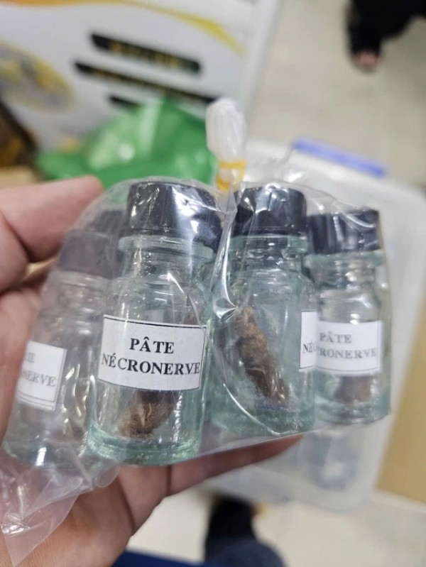 Dùng thạch tín trong nha khoa: Hiểm họa hoại tử, ung thư thế nào? Dùng thạch tín trong nha khoa: Hiểm họa hoại tử, ung thư thế nào?