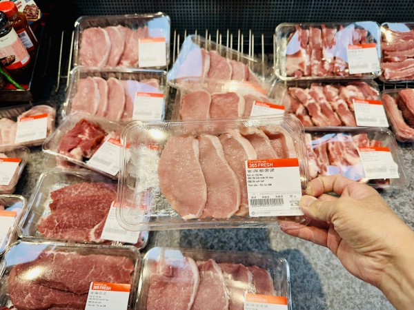 Giá heo hơi hôm nay 15.1.2026: Mốc 80.000 đồng/kg không còn xa Giá heo hơi hôm nay 15.1.2026: Mốc 80.000 đồng/kg không còn xa