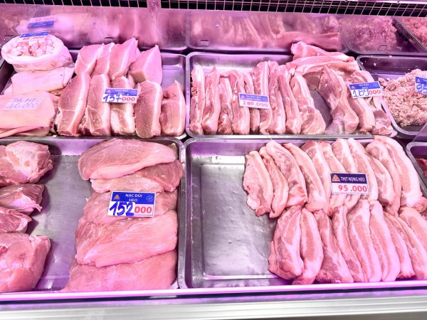 Giá heo hơi hôm nay 28.1.2026: Nhiều nơi đạt 81.000 đồng/kg Giá heo hơi hôm nay 28.1.2026: Nhiều nơi đạt 81.000 đồng/kg