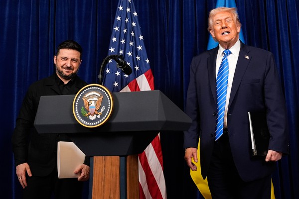 Hòa bình Ukraine 'đã đến rất gần' Hòa bình Ukraine 'đã đến rất gần'