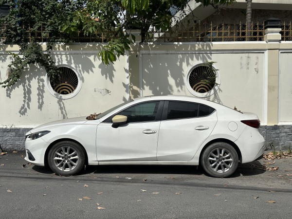 Ô tô ‘dầm mưa dãi nắng’ đối mặt hư hỏng nào?