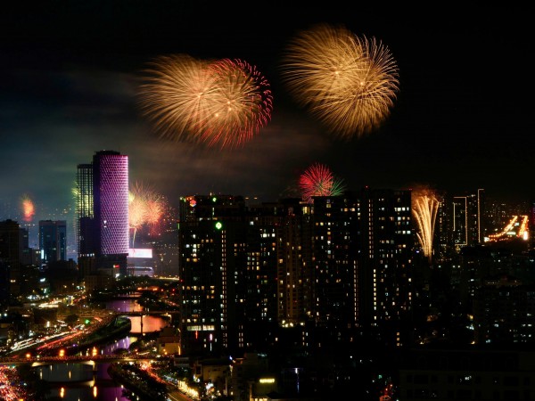 TP.HCM: Tối 31.12 đi xem bắn pháo hoa, tình huống khẩn cấp nào gọi cấp cứu 115?