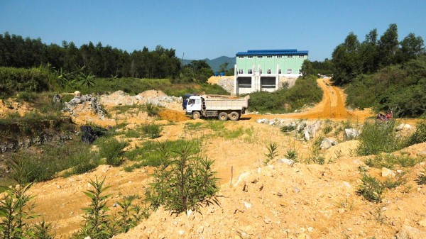 Thi công khi chưa được bàn giao đất, công ty thủy điện bị phạt 700 triệu đồng