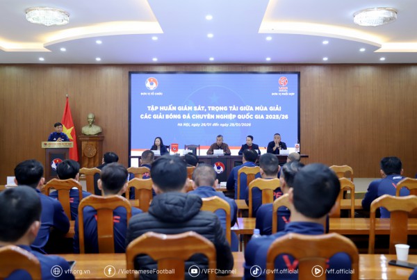 Thống kê bất ngờ của VAR ở V-League, sẽ có thay đổi ở giai đoạn 2