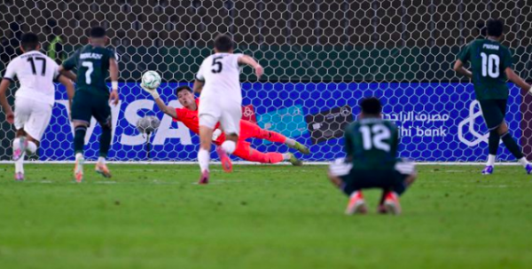 Thủ môn U.23 Kyrgyzstan hay vô cùng, U.23 Việt Nam sẽ phải… hay hơn để xé lưới