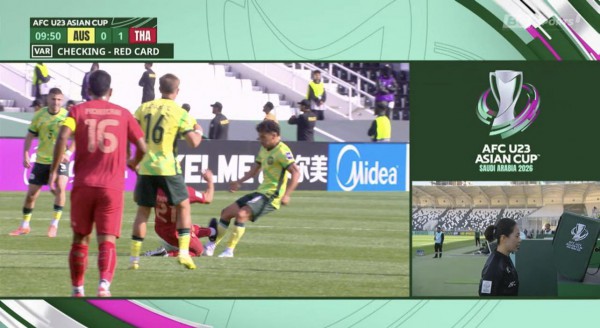 U.23 Thái Lan vừa ghi bàn đã dính thẻ đỏ, thua ngược đau đớn U.23 Úc