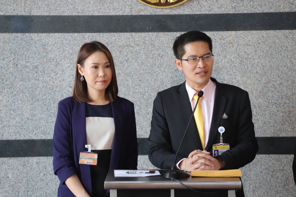 Ứng viên thủ tướng Thái Lan gây bão với đề xuất '1 vợ 4 chồng'