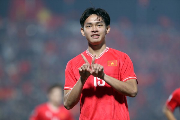 Vĩ Hào rưng rưng vì tin nhắn cực tình cảm của Trung Kiên: ‘Tui đã nói chuyện với Bắc và Khang rồi…’ Vĩ Hào rưng rưng vì tin nhắn cực tình cảm của Trung Kiên: ‘Tui đã nói chuyện với Bắc và Khang rồi…’