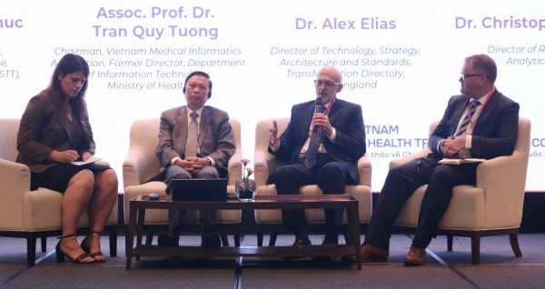 Việt Nam học Vương quốc Anh dùng AI để ‘trị’ thuốc giả