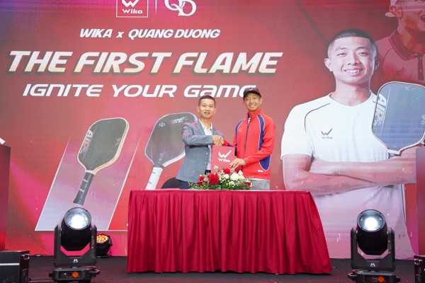 Bố Quang Dương: 'Tôi không lo con trai của tôi tụt trình độ' Bố Quang Dương: 'Tôi không lo con trai của tôi tụt trình độ'