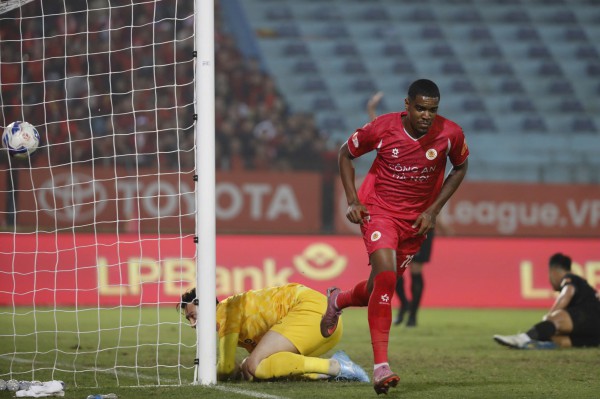 CLB CAHN thắng hoàn hảo dù vắng HLV Polking, Ninh Bình thua ngược đau đớn: Cuộc đua vô địch cực nóng CLB CAHN thắng hoàn hảo dù vắng HLV Polking, Ninh Bình thua ngược đau đớn: Cuộc đua vô địch cực nóng