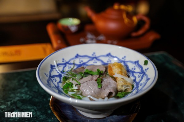 Bước vào Dinh Độc Lập, chạm văn hóa Việt bằng mọi giác quan