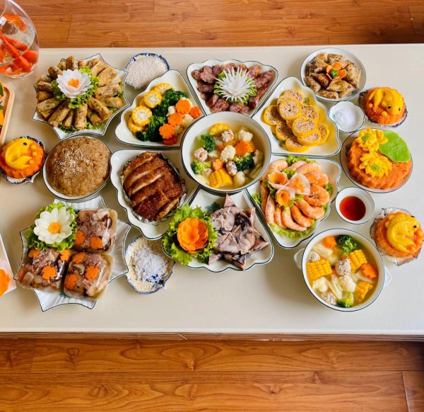 23 tháng chạp: Mâm cúng ông Táo được dân mạng chia sẻ rầm rộ