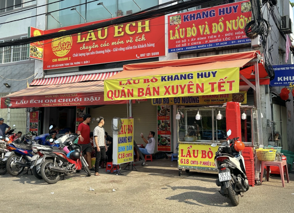 Thưởng tết bằng vàng 5 năm liền, chủ quán bún bò TP.HCM năm nay còn 'chơi lớn'?