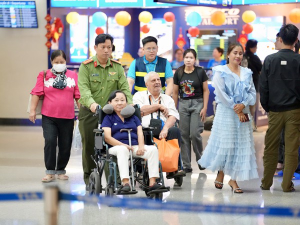 Công nghệ giảm ùn tắc tại sân bay Tân Sơn Nhất