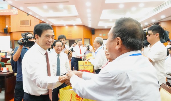 Tổng Bí thư: TP.HCM chăm lo người dân không chỉ dịp tết mà làm suốt năm