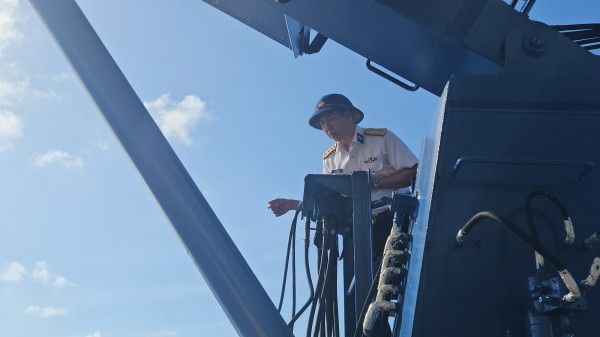 Đu dây lên nhà giàn DK1: Trải nghiệm không quên giữa trùng khơi Đu dây lên nhà giàn DK1: Trải nghiệm không quên giữa trùng khơi