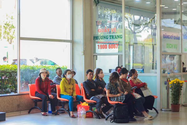 Xe Phương Trang trung chuyển miễn phí tại các bệnh viện TP.HCM: Bệnh nhân vơi bớt nhọc nhằn Xe Phương Trang trung chuyển miễn phí tại các bệnh viện TP.HCM: Bệnh nhân vơi bớt nhọc nhằn