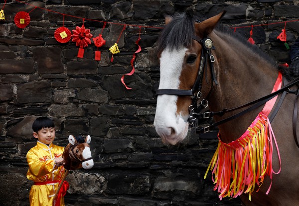 Xủ quẻ năm Bính Ngọ