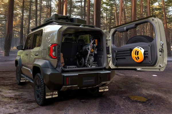 SUV địa hình cỡ nhỏ Toyota Land Cruiser FJ sắp vào thị trường Đông Nam Á