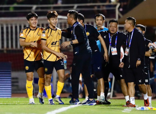 CLB Thanh Hóa nín thở chờ 3 tỉ đồng gỡ án phạt FIFA, V-League sẽ lại vui?