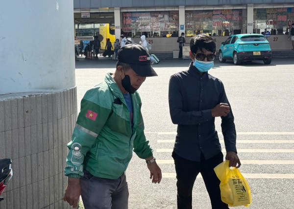 Xe ôm và 'bão' xe công nghệ ở TP.HCM: 'Nghề này, đời mình chịu là đủ rồi' Xe ôm và 'bão' xe công nghệ ở TP.HCM: 'Nghề này, đời mình chịu là đủ rồi'