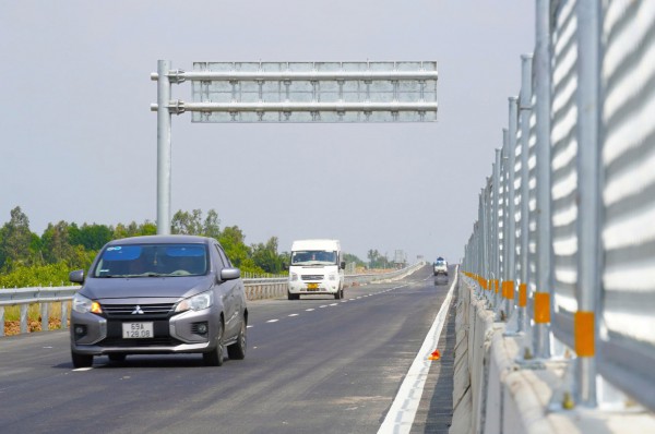 4 yếu tố then chốt giúp ô tô tiết kiệm nhiên liệu khi đi đường dài 4 yếu tố then chốt giúp ô tô tiết kiệm nhiên liệu khi đi đường dài