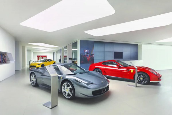 Công nghệ mới thử thách ngành ô tô toàn cầu