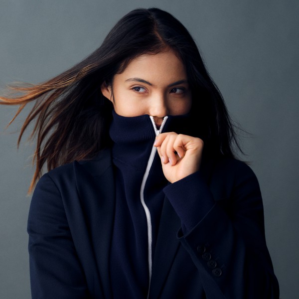 Emma Raducanu song hành cùng huyền thoại Roger Federer trong vai trò đặc biệt Emma Raducanu song hành cùng huyền thoại Roger Federer trong vai trò đặc biệt