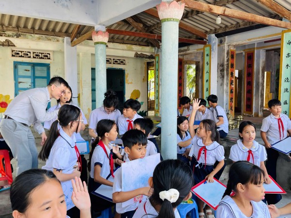 Khánh Hòa quyết ‘phủ sóng’ tiếng Anh đến từng xã phường, khu công nghiệp Khánh Hòa quyết ‘phủ sóng’ tiếng Anh đến từng xã phường, khu công nghiệp