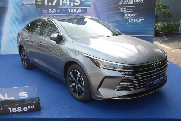 Mức tiêu thụ nhiên liệu của xe hybrid cắm sạc không như nhà sản xuất công bố Mức tiêu thụ nhiên liệu của xe hybrid cắm sạc không như nhà sản xuất công bố