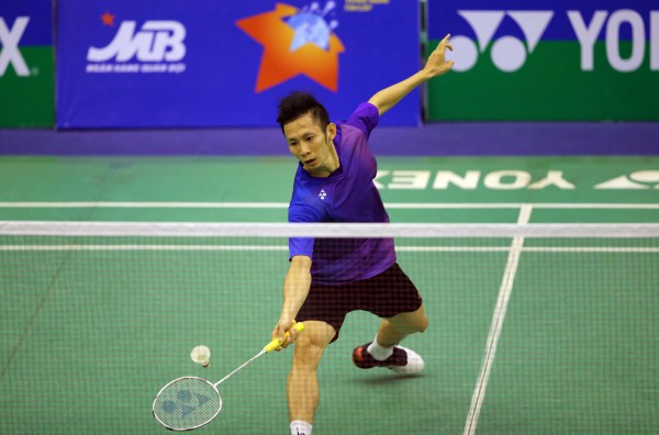 Nguyễn Tiến Minh 'gừng già càng cay', vượt sức trẻ ở  giải cầu lông quốc tế Singapore
