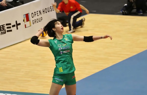 Thanh Thúy cùng CLB Gunma Green Wings 'lột xác', quật ngã đội ĐKVĐ giải Nhật Bản