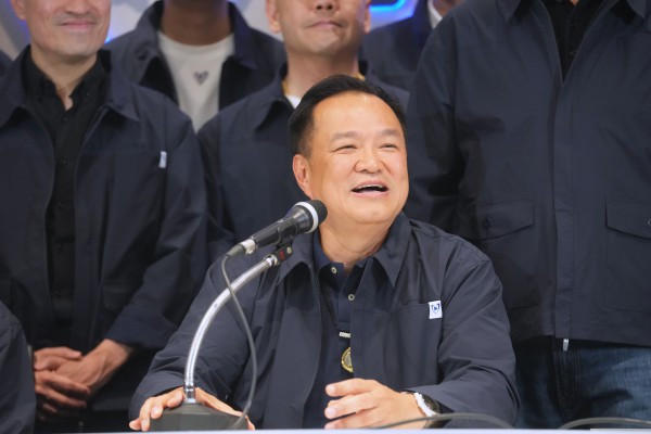 Thủ tướng Thái Lan tuyên bố xây tường biên giới với Campuchia sau chiến thắng bầu cử