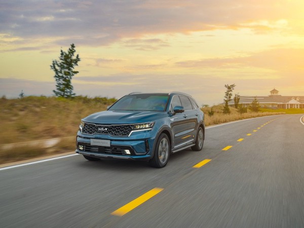 Thuế tiêu thụ đặc biệt giảm 30%: Những mẫu ô tô hybrid nào được ưu đãi?