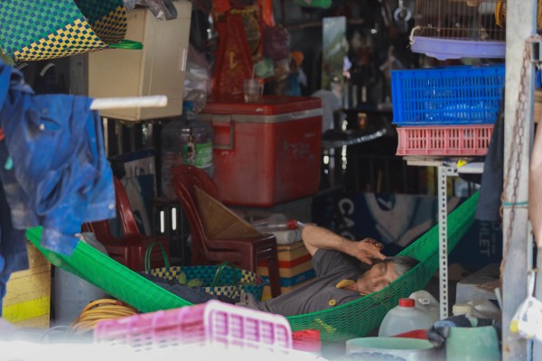 Xóm chợ nổi miền Tây ở TP.HCM với tết 'lạ': 'Lo tết thiên hạ trước, mình sau'