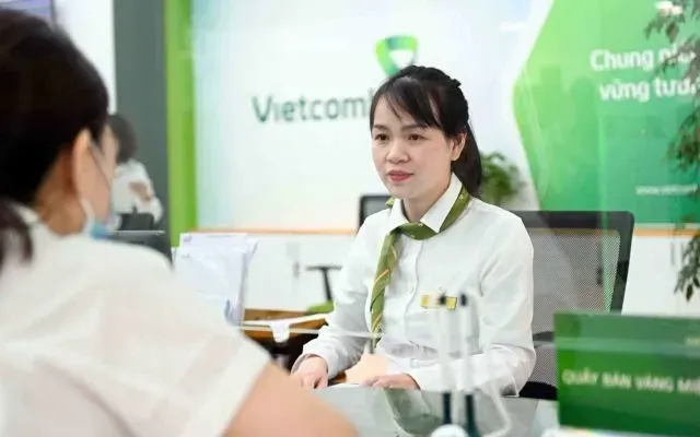 Giảm 50% dự trữ bắt buộc đối với 4 ngân hàng