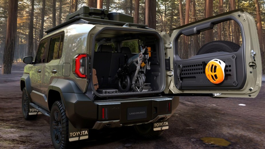 Toyota Cruiser FJ chốt lịch ra mắt thị trường Đông Nam Á